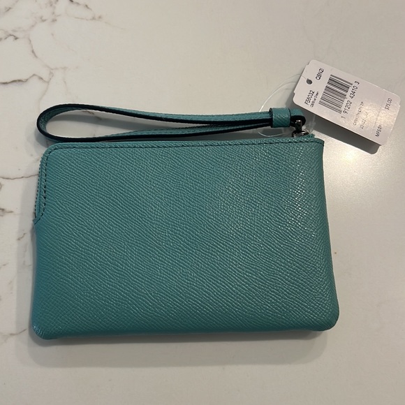 Coach Leather Corner Zip Wristlet Clutch - Picture 2 of 4